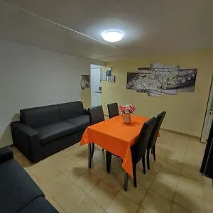  Appartamento Piazza Verga Italia